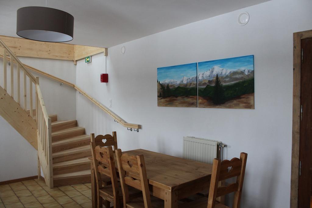 Les Paddocks Du Mont Blanc Hotel Mieussy Bilik gambar